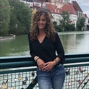 Meet your Posher, Christina